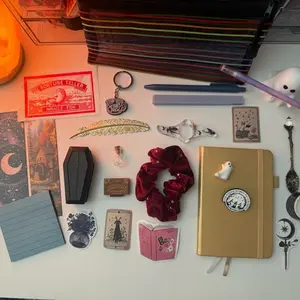 Witchy Midnight Seance Bundle Box