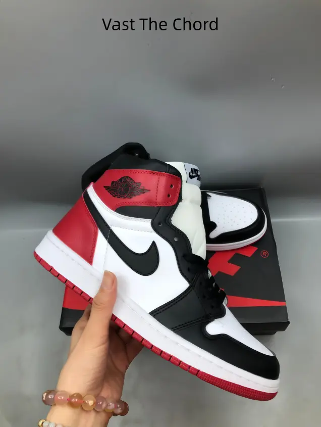 3-tone Red Black White High Top Leather Sneakers, Layered Panel Street Lace Ups, Abrasion-resistant Casual Shoes Made for Outfit Content Shooting