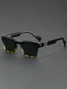 Square Full Frame Sunglasses with Monogram Pattern Simple Eyewear for Men and Women with Fashionable Outfits Trendy Square Sunglasses