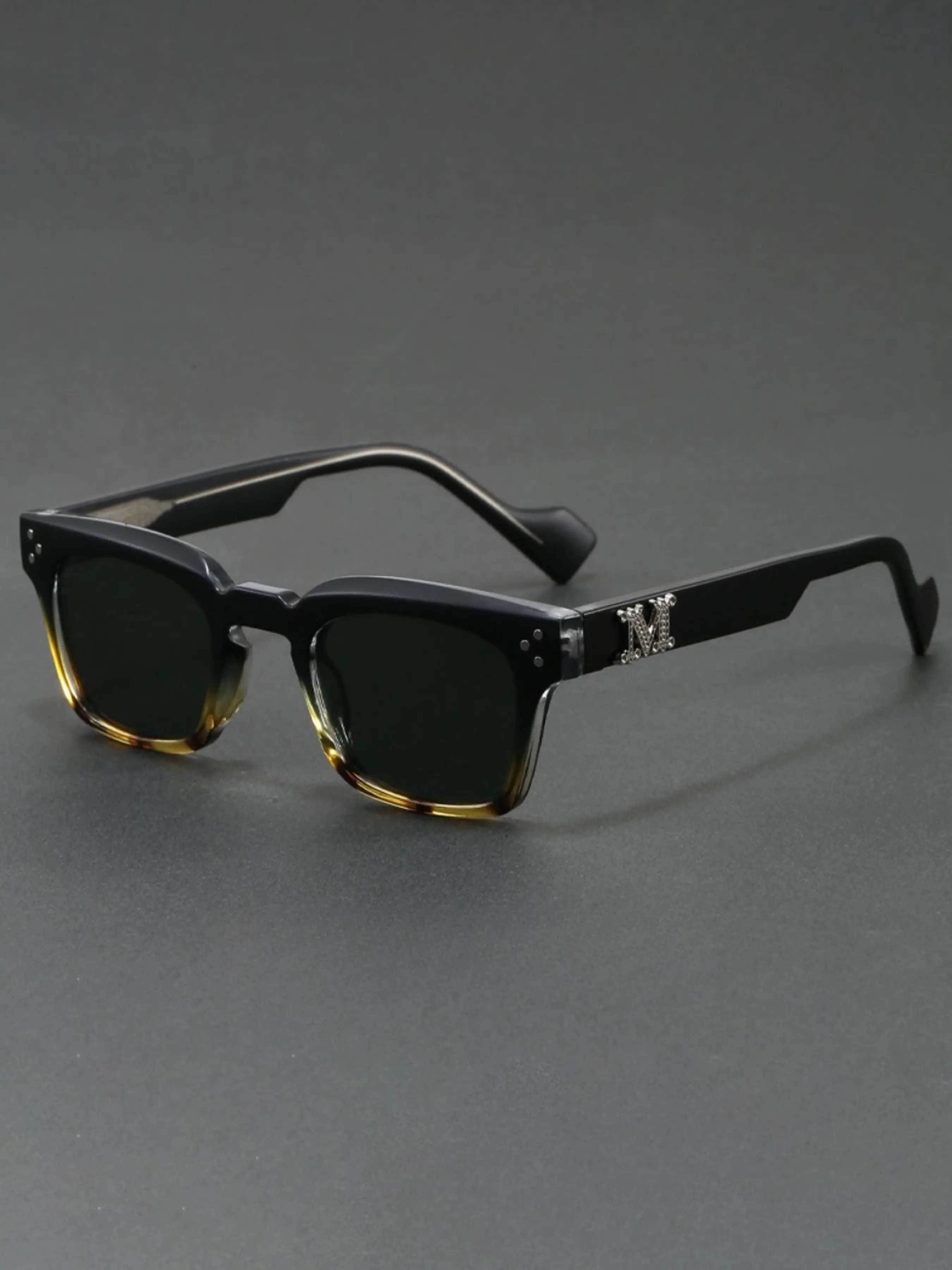 Square Full Frame Sunglasses with Monogram Pattern Simple Eyewear for Men and Women with Fashionable Outfits Trendy Square Sunglasses Stylish Shades
