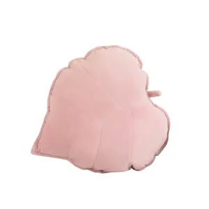 Pink Leaf Pillow, Leaf Shaped Throw Pillow, Plant Throw Pillow, Decorative Floor Cushion Home Decoration Leaf Throw Pillow for Couch Sofa Bed Pink