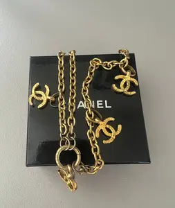 Pre-owned Chanel Vintage Gold Toned Necklace with CC Charms