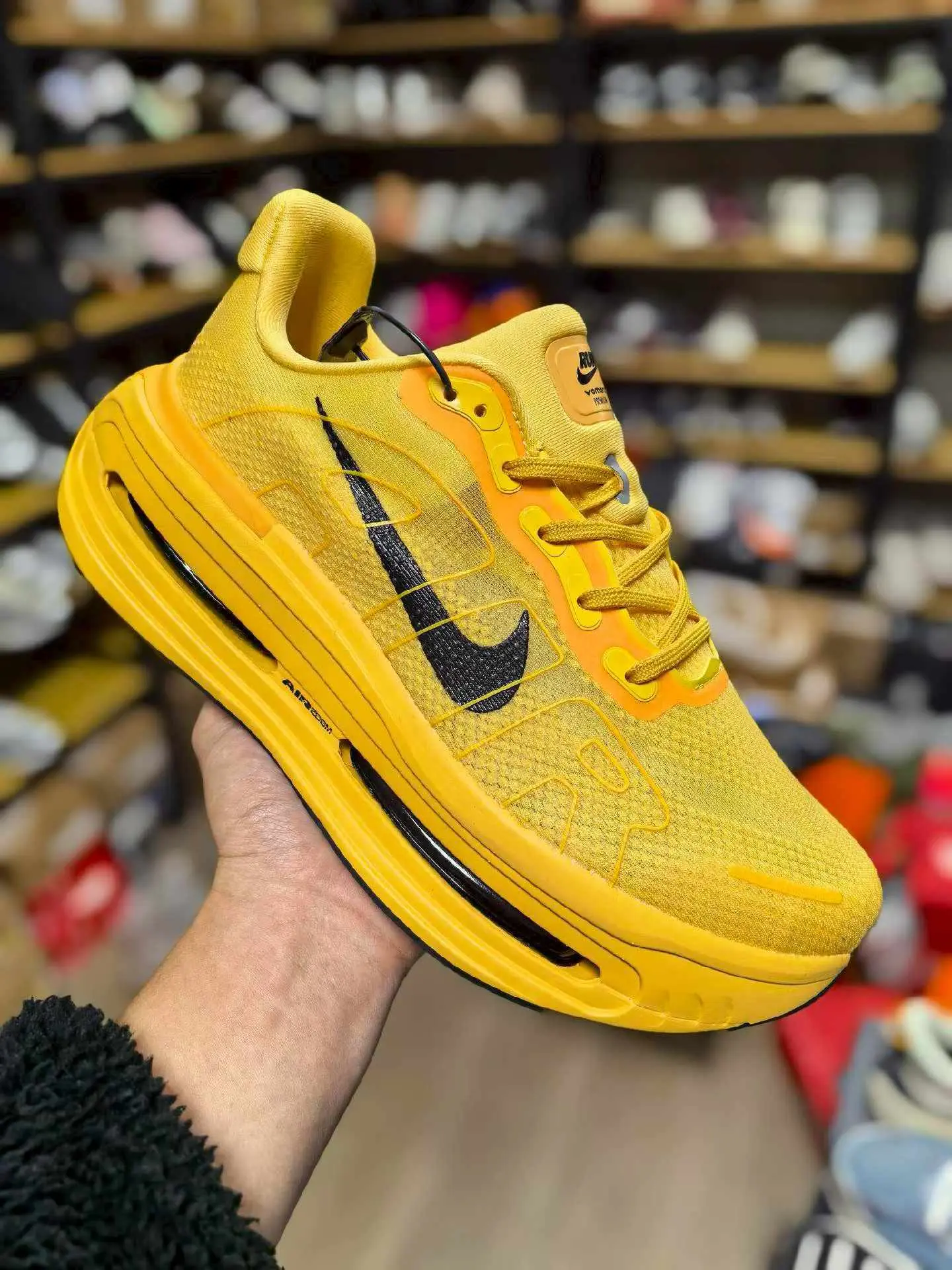 Mustard Yellow Mesh Cushion Trainers Hollow Air Sole Anti Slip Wear Resistant Jogging Walking Sneakers