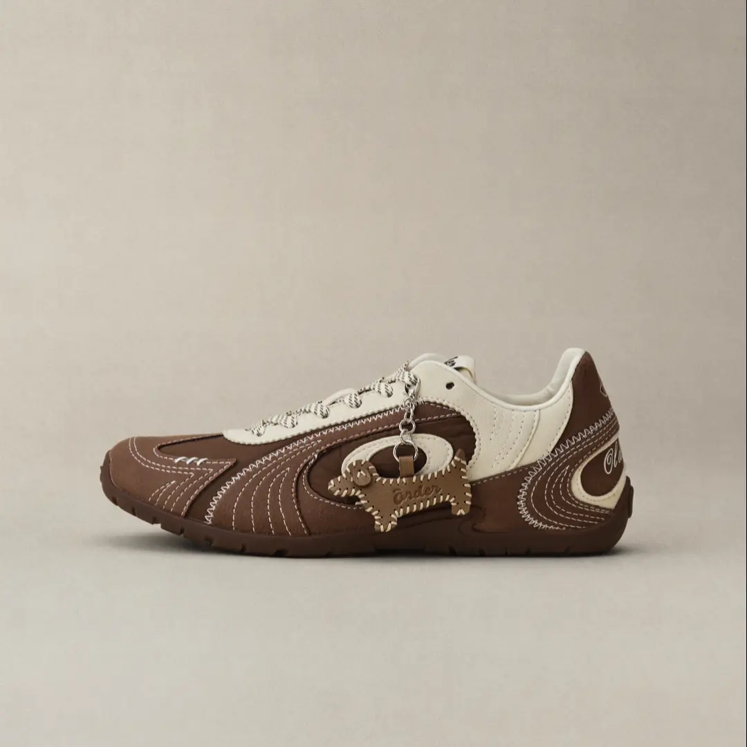 OLD ORDER Turbo Lite Sneakers for Women & Men, Happy Dog Dachshund Brown Casual Retro Low-Top Shoes, Everyday Fashion Streetwear Sneakers