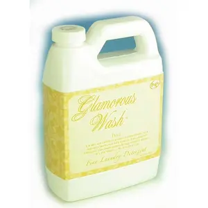 DIVA Glamorous Wash 16 oz Fine Laundry Detergent by Tyler Candles