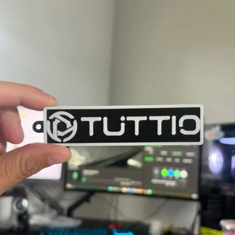 Tuttio keychain
