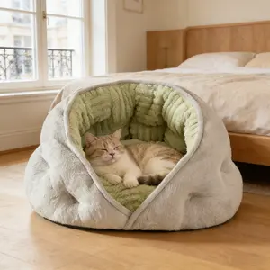 Soft self-heating cat bed; cute plush warm cat bed; dog bed; comfortable indoor self-heating cat bed for small dogs