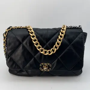 Pre-owned CHANEL lambskin Crossbody Bags Black Quilted Leather 19 Maxi Flap