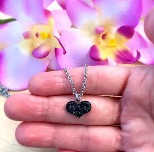 Dainty Black Tourmaline Heart Necklace, Minimalist Raw Healing Crystal Necklace, Gemstone Choker, Natural Stone Pendant Necklace, Protection Necklace for Women, Rough Stone Necklace, Necklaces for Women, Witchy Gift Female
