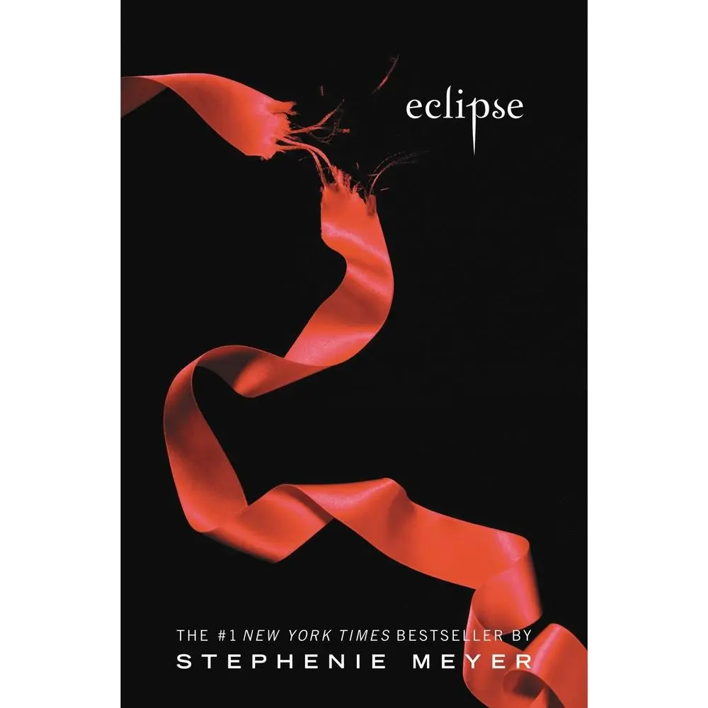 USED Book - Eclipse by Meyer, Stephenie (Paperback) - english USED Book - Eclipse by Meyer, Stephenie (Paperback) - english