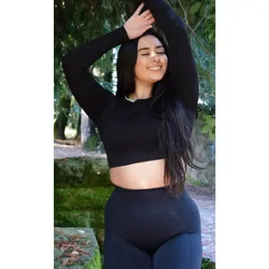 Black Crop Long Sleeve
