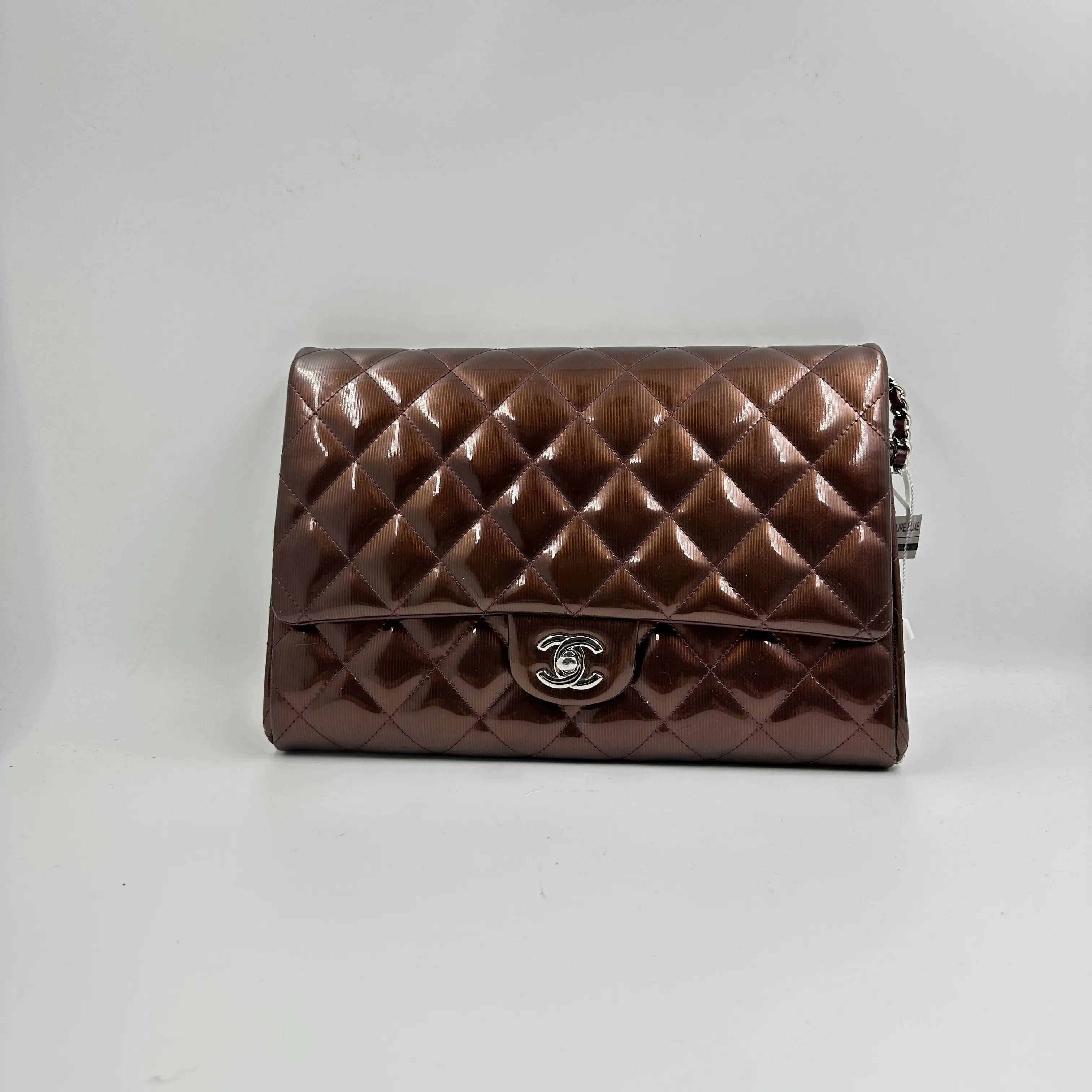 Pre-owned CHANEL Quilted Patent Leather Evening Clutch Purse, Style A101335, Luxury Clutch Purse for Formal Occasions