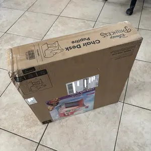 Princess Chair Desk with Storage Bin