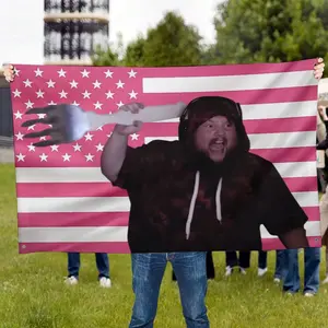 1pc Caseoh Pink American Flag Tapestry Banner, Wall Hanging Tapestry for Outside - Garden, Bedroom Decor, Wether-Resistant, Durable Polyester Flags Tapestry, Lawn Flags 4 Eyelets, Seasonal Decor, Event and Celebration Decorations, Christmas Gifts