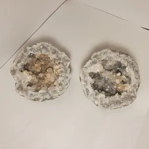 FABULOUS KEOKUK GEODE SET FULL OF CALCITE