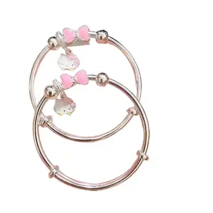 Sanrio Hello Kitty Push-Pull Bracelet Interactive Charm with Sparkling Accents Adorable Design for Sanrio Fans Accessory Jewelry
