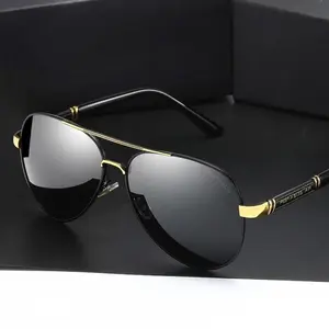 Men's Smart Color-Changing Polarized Sunglasses - Sporty Protective Gear for Driving, Fishing, UV Protection, Stylish Eyewear