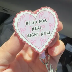 Heart-Shaped Badge Reel Clip with Glitter Edges and Bow Print, Transparent Card Holder, Cute Design for Hanging ID Badges