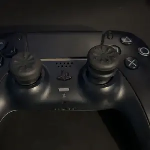 Gaming Grips with Thumbsticks, Thumbsticks Grips for PS4/PS5, XBOX, Professional Thumb Grips Joystick Cap Analog Stick Cover,Thumbsticks - 1 High-Rise & 1 Mid-Rise PS5/4