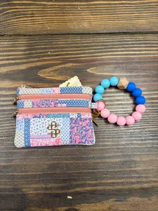 Simply Southern Bead Bangle Wallet - Quilted Pattern