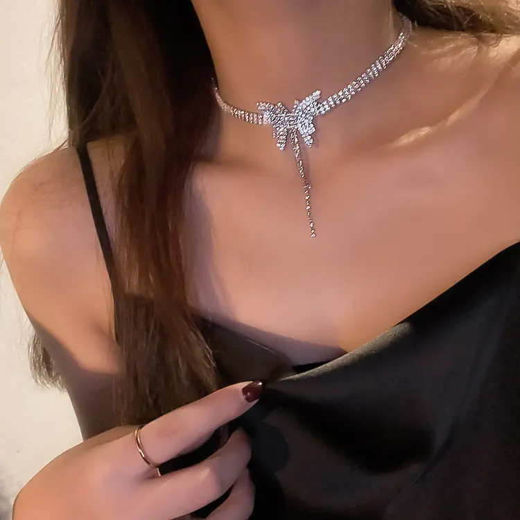 17 Necklace   Silver