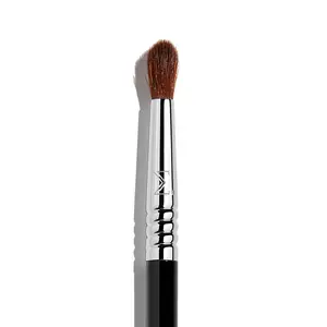Sigma Beauty E42 Precision Firm Blender Brush | Perfect for Detailed Blending and Creating Defined Looks | Stiff Bristles for Maximum Control