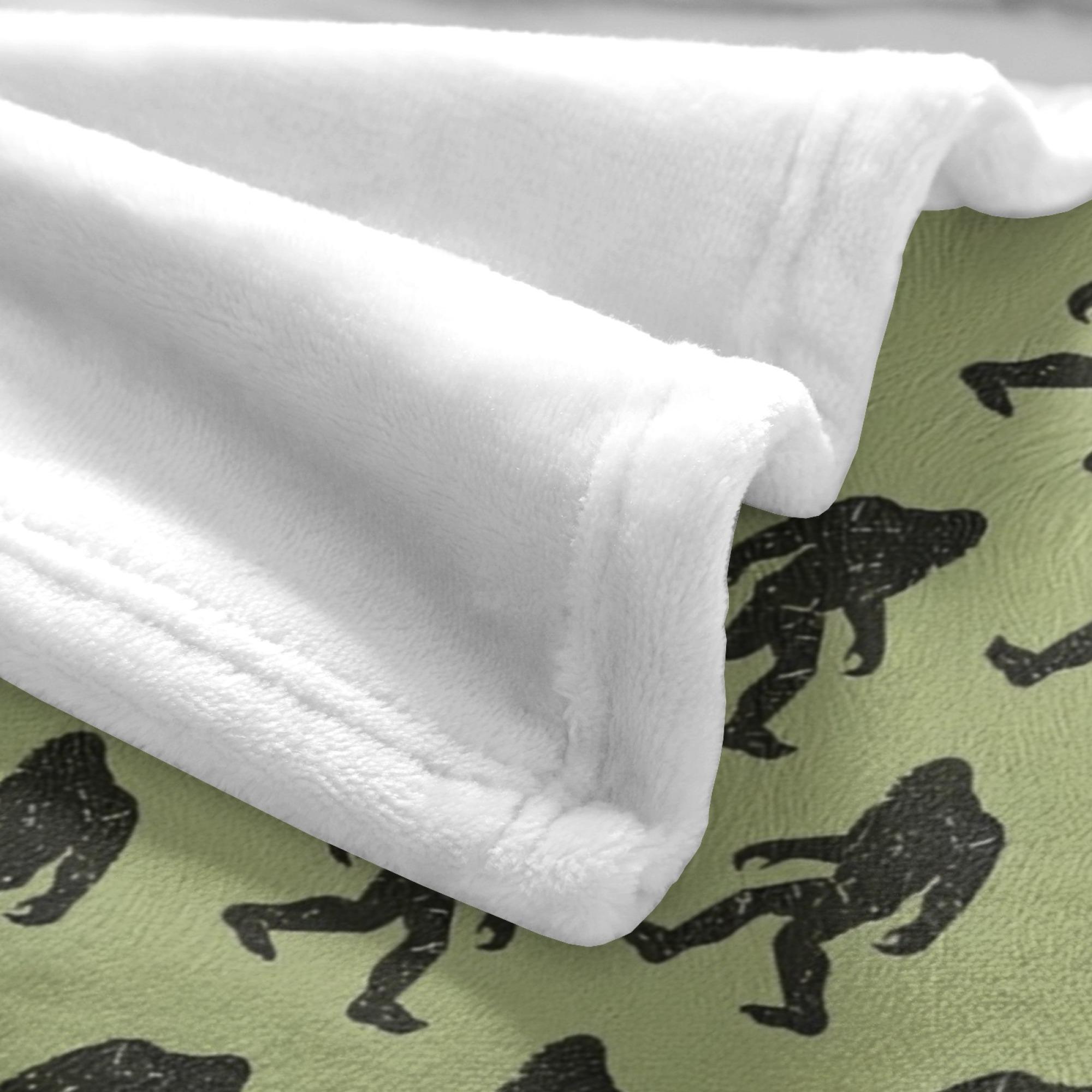 Big Foot Sasquatch Gifts Bigfoot Blanket for Men Women Funny Birthday Unique Sasquatch Gifts Vintage Throws Blanket for Bed Sofa, 50"x60" cooling