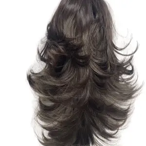 Victoria)18” color café expresó corte mariposa