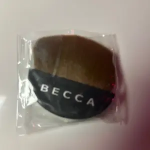 Becca Cosmetic Makeup Brush for Blush Application