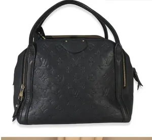 Pre-owned Louis Vuitton leather Shoulder Bags Black Monogram Empreinte Marais MM