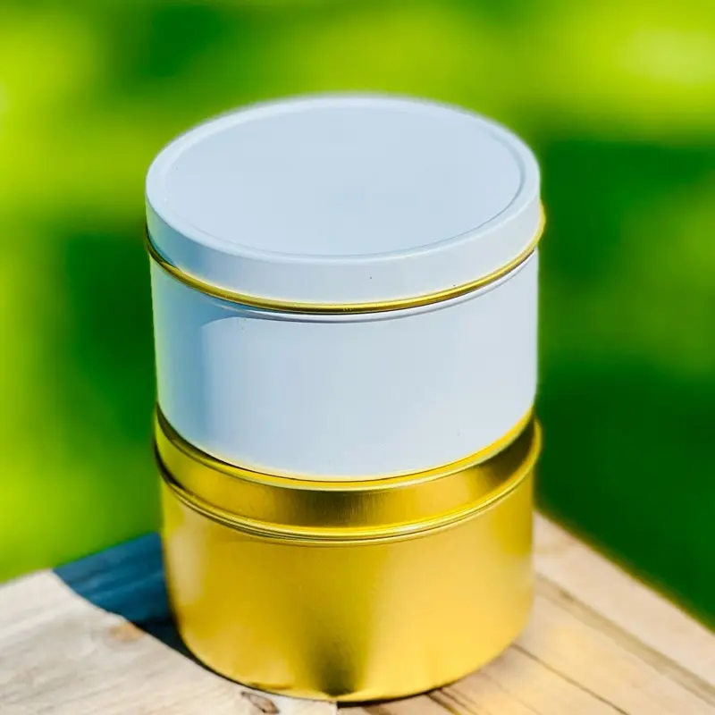 The Crowned Candle - Soy Candle in Elegant White and Gold Tin Container
