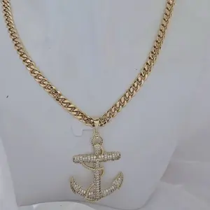 Cadena unisex gold plated con pendiente