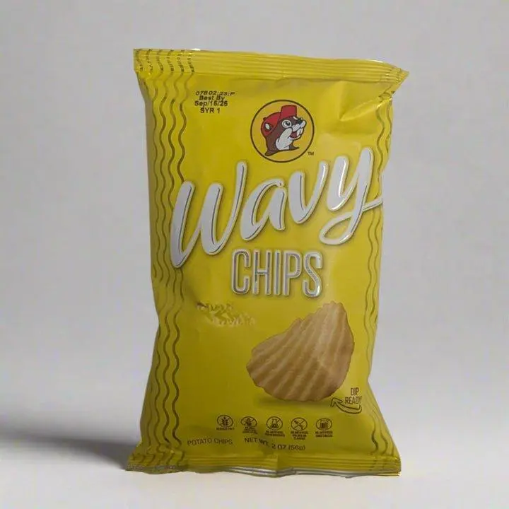 Buc-ee's Original Crunchy Wavy Potato Chips - Thick-Cut Salted Flavor, Resealable Bag, Fiber-Rich, Protein-Packed Snack for Home, On-the-Go