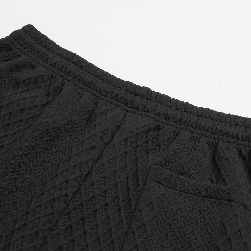 Summer bestsellers 2-piece set for men: trendy jacquard solid-color short-sleeve outfit featuring a short-sleeve top and shorts. Breathable summer casual wear with comfortable fabric, minimalist design, soft texture—ideal for young people going out on dat