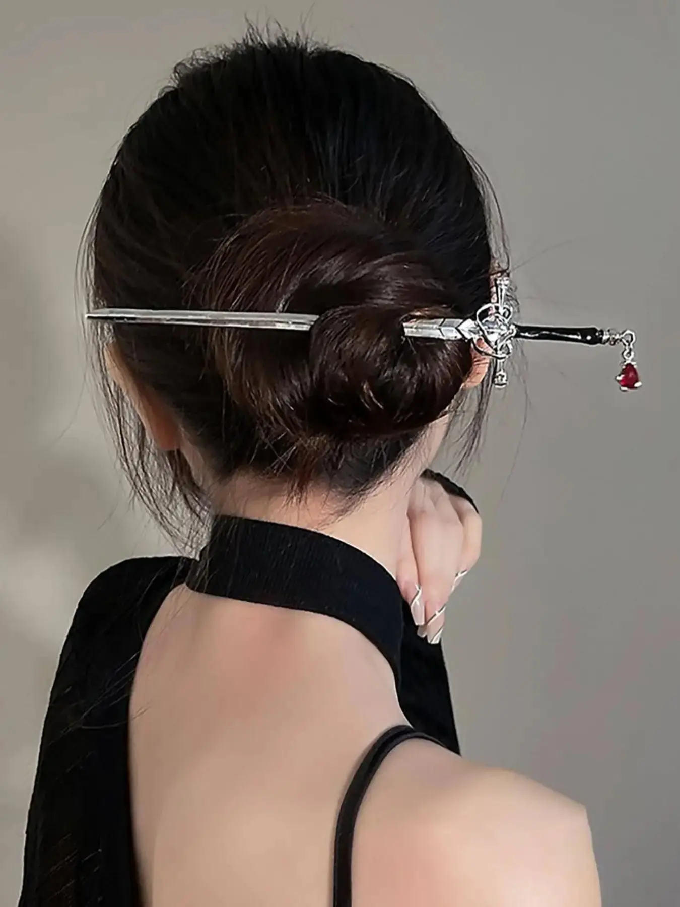 Elegant Rhinestone Decorated Sword Shaped Hair Pin, Fashion Creative Alloy Jewelry for Women and Girls, Retro All-match Accessories for Party, Daily Clothing Decoration, Hairpins, Goddess Hair Clip, Clips Hair