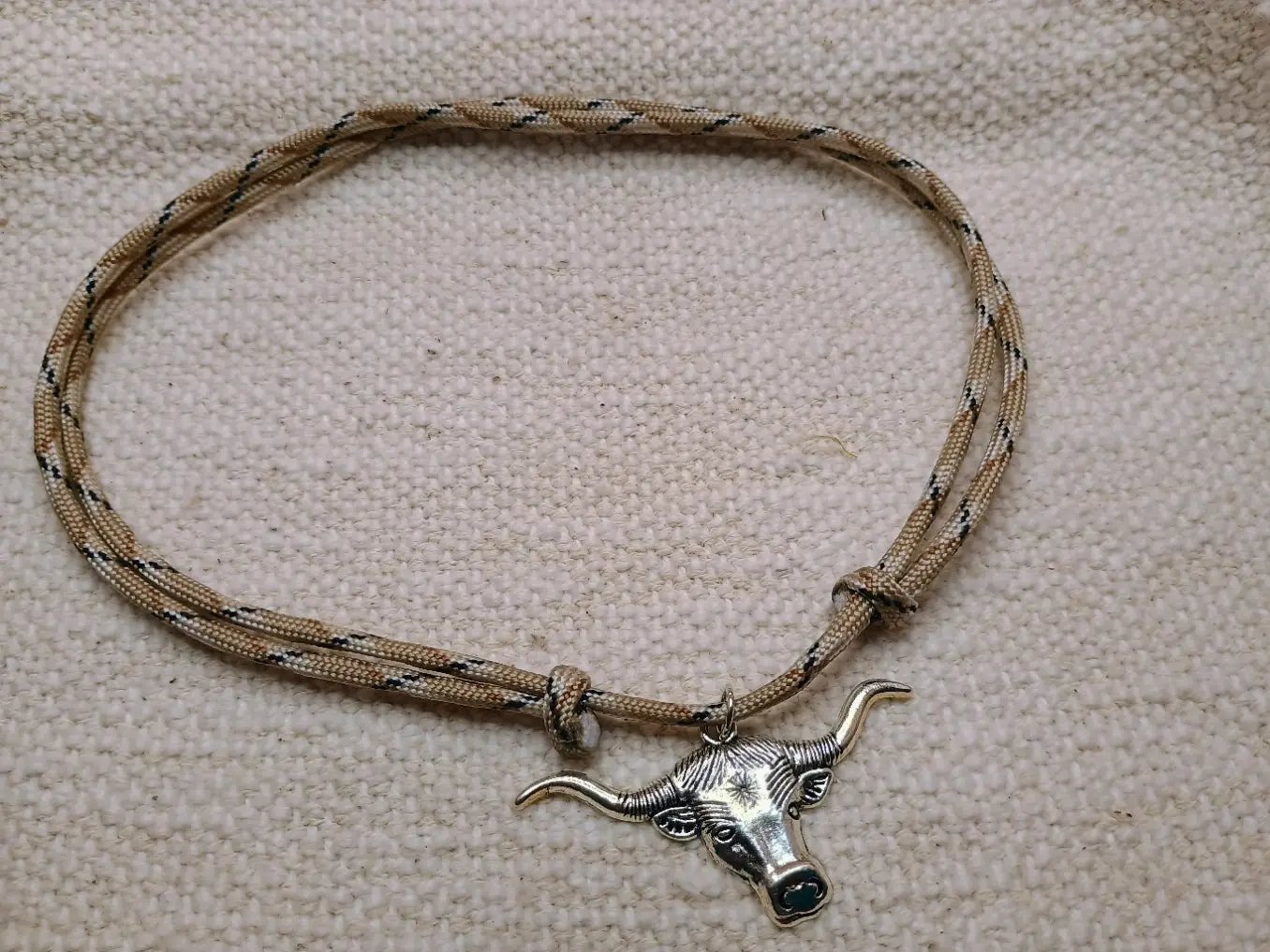 Western Paracord Necklace for Men with Large Longhorn Charm, Handmade Adjustable 1-Piece Design for Casual Wear, Male, Cow Horn Necklaces, Old West Necklaces