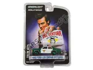 CHASE 1983 Ford LTD Crown Victoria Miami Police Department - Ace Ventura: Pet Detective (Hollywood Series 33) Diecast 1:64 Scale Model - Greenlight 44930B