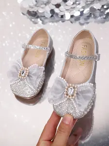 Girls' New Fashion Big Bow Sparkling Rhinestone Pearl Velcro Soft Sole Anti-Slip Bowknot Design Flats for Daily Dance Performances Casual Vacation