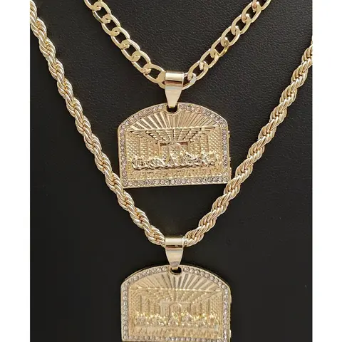 Unisex Faith Pendant Necklace - 21-in/23-in Gold-Plated Backplate Rhinestones, 3/4-in Twisted Rope/Curb Detachable Chain, Casual Daily Accessory Crafted with Attention to Detail (Choking Hazard Small Parts)