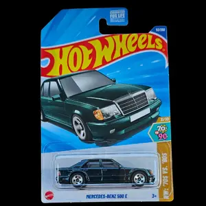 2025 Hot Wheels HW: 70s Vs. 90s Mercedes-Benz 500 E Green Car with 3/10 Scale and Features Chrome Wheels