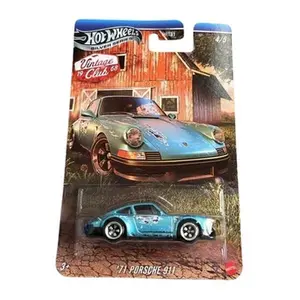 hot wheels Vintage Club '71 Porsche 911 Classic Car Model with Distressed Finish and Barn Background
