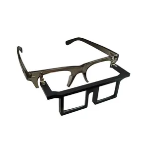 Minky's Magnifying Glasses
