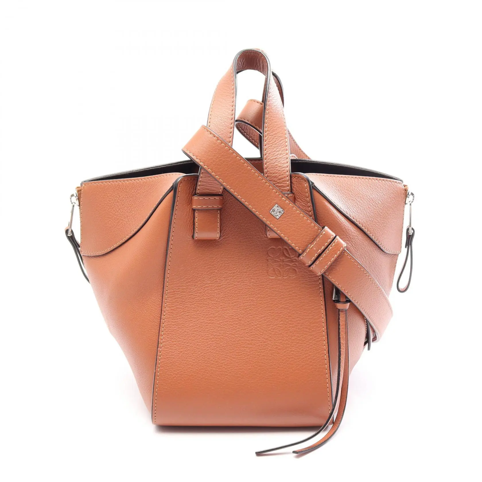 Pre-owned Loewe Calfskin Shoulder Bags Hammock Compact Leather 2way Bag