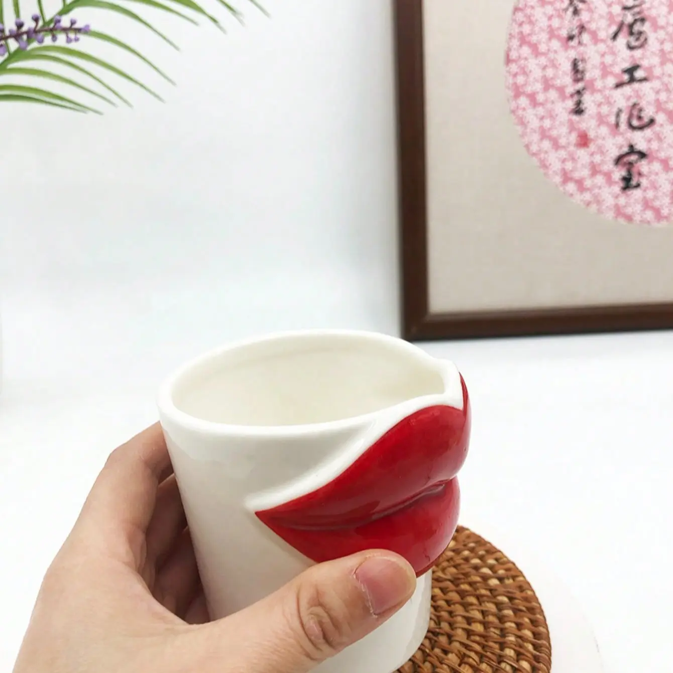 Creative Lip Design Mug, Unique Gift Idea, Home Use Coffee Cup, Milk Cup, Water Cup, Stylish and Functional Drinkware, Ceramic Coffee Mugs