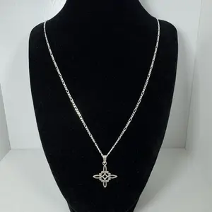 Cadena cubana con dije de San Judas Tadeo plata 925 - 22 inch