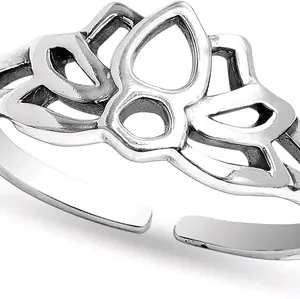 Sterling Silver Lotus Ladies Ring - Sz 7 - Elegant Design for Women