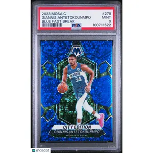 2023 Panini Mosaic Giannis Antetokounmpo #279 Blue /85 Fast Break PSA 9
