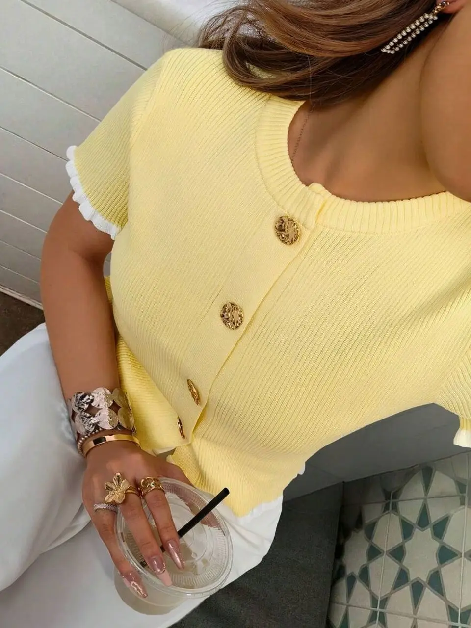 Women's Knit Short Sleeve Sweater Top, Elegant Button Detail Casual Blouse for Dates