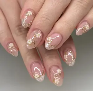 Nude Pink Flower Press on Nails Short Fakes Nails Almond Shape False Nails with Spring Flower Desings Nail Press Ons Full Cover Glue on Nails Spring Gold Lines Acrylic Nail for Women