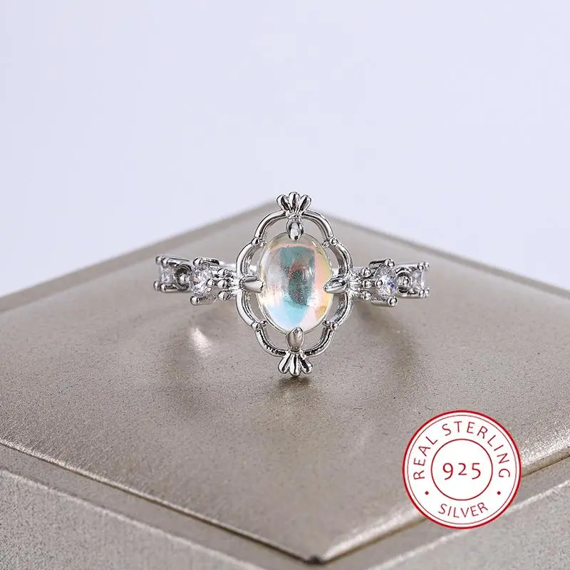 Beautiful S925 Silver Ring for Women Fashion Moonstone Ring Creative Engagement Jewelry Anniversary Gift Wedding Ring
